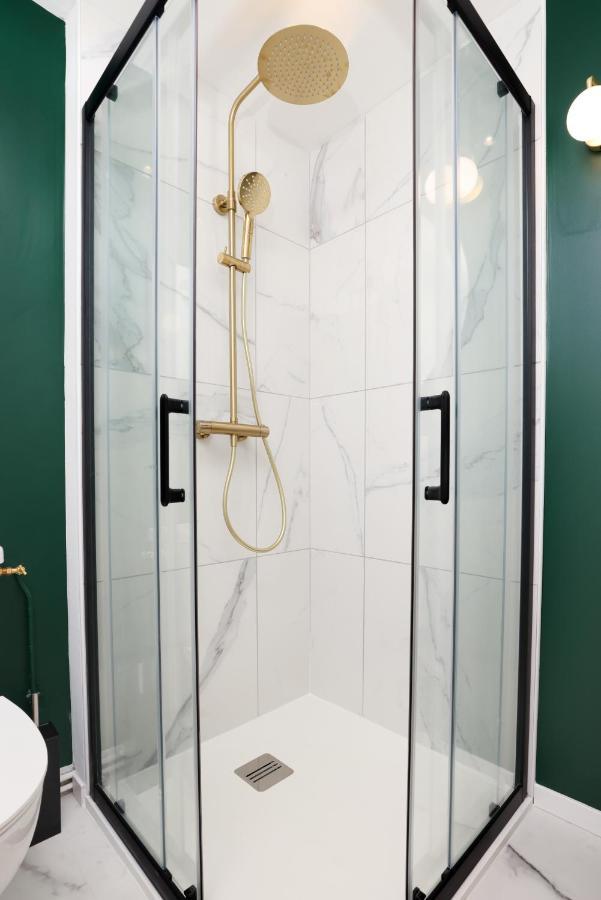 Апартаменты Le T2 Chic ! Каркассон Экстерьер фото